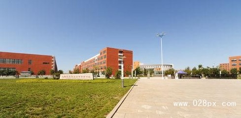 长春汽车高等专科学校机电教学器材建设探析